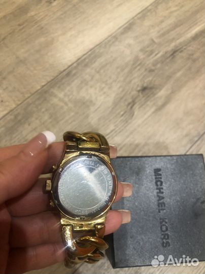 Часы женские michael kors
