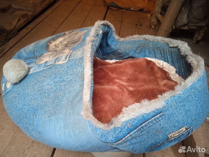 Лежак для кошки