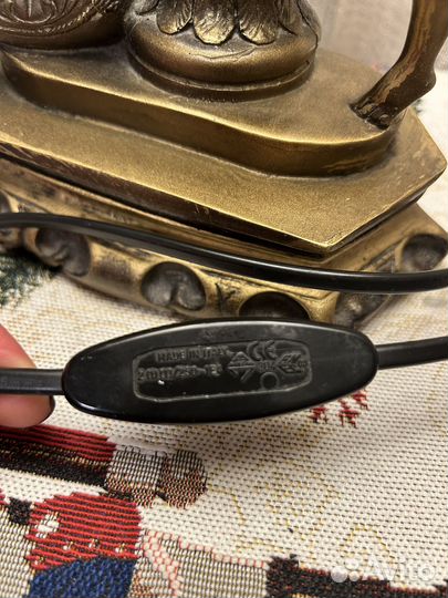 Лампа настольная