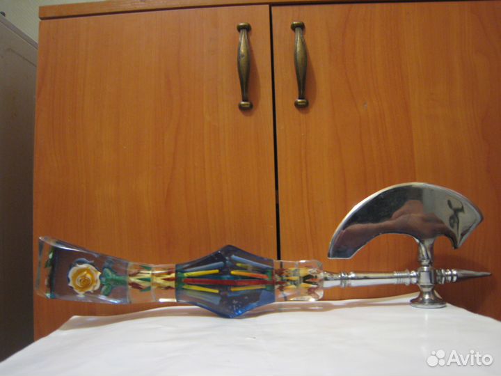 Машинка и бритва и топорик