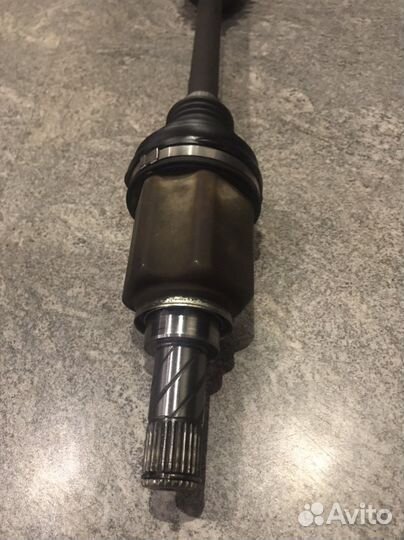 Полуось,привод в сборе,для Renault Sandero,левый