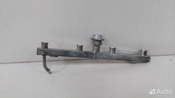 Рейка топливная рампа Chevrolet Lacetti J200 2003