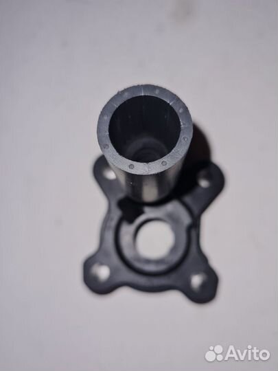 Корпус помпы Хонда 9.9-20 19215-ZW9-000