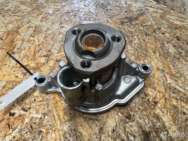 Помпа Volkswagen I (2007—2011) 03C 121 019 J