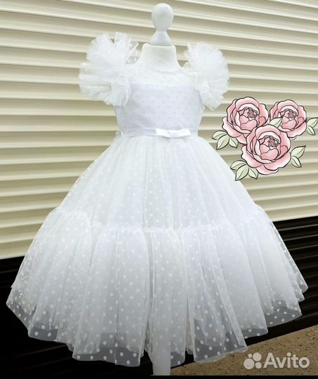 Детские нарядные платья 116, 128,134