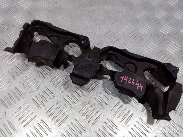 Б/У Шумоизоляция двигателя#001