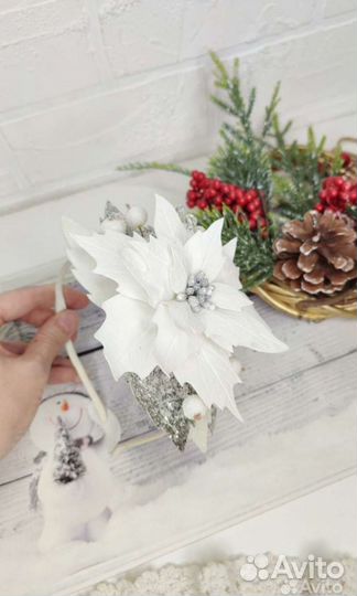 Ободок новогодний Пуансеттия