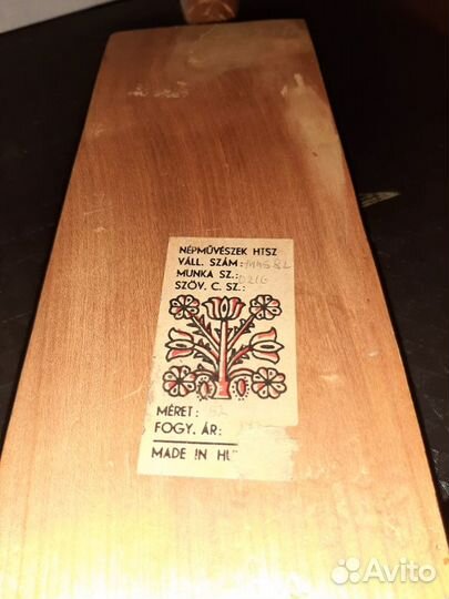 Стопки шоты на деревянной подставке