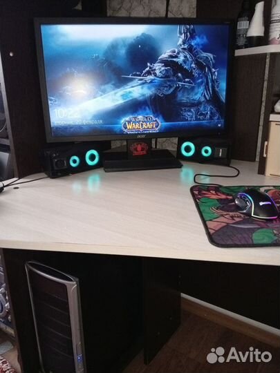 Игровой компьютер в сборе с 24 дюйма монитором