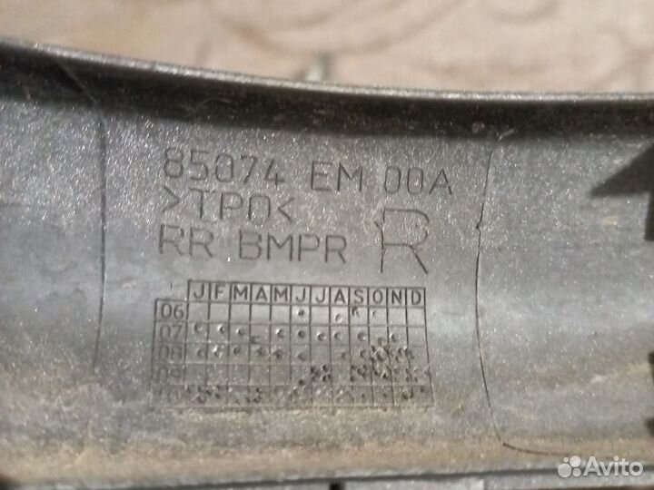 Молдинги Nissan Tiida кузов с 11 хэтчбек задние