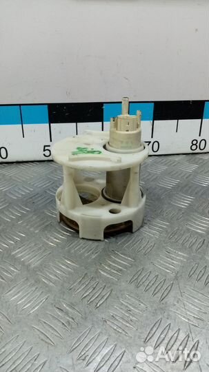 Б/У Насос топливный электрический Mercedes W221