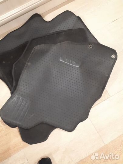 Автомобильные коврики Honda Fit, Subaru