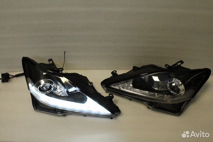 Lexus IS 2005-2013 фары с бегающим поворот O8FY4