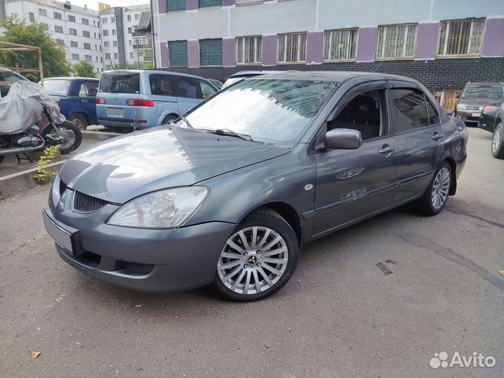 Mitsubishi Lancer, 2004