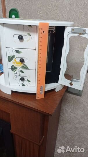 Шкатулка для украшений дерево