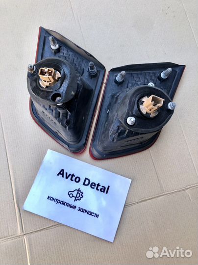 Фонарь внутренний Subaru Legacy b14