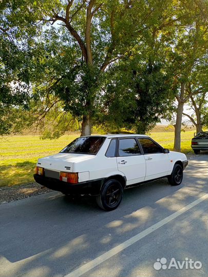 ВАЗ 21099 1.5 МТ, 1992, 200 000 км