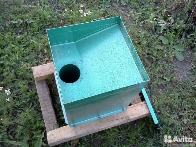 Зернодробилка-кормоизмельчитель