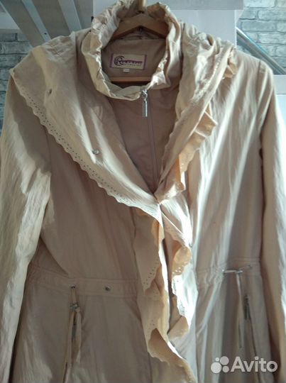 Женский плащ баллон