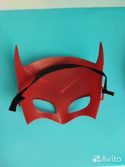 Маска карнавальная