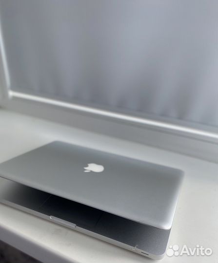 Apple MacBook Pro 13 2011
