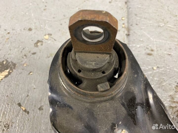 Задний Правый Рычаг Поворотный Кулак Mazda CX5 KE