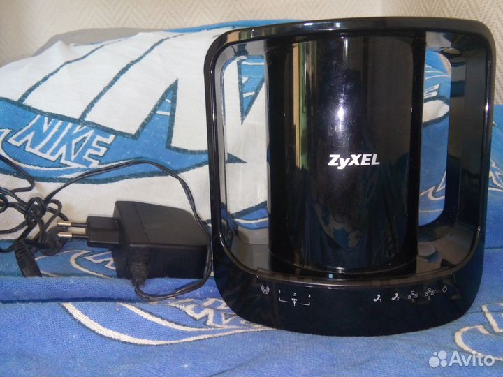 Интернет - центр zyxel MAX-206M2