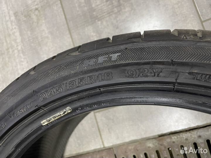 Bridgestone Potenza S001 245/35 R18 92Y