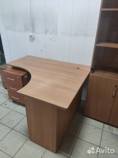 Офисная мебель