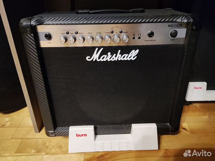 Гитарный комбик Marshall MG30CFX