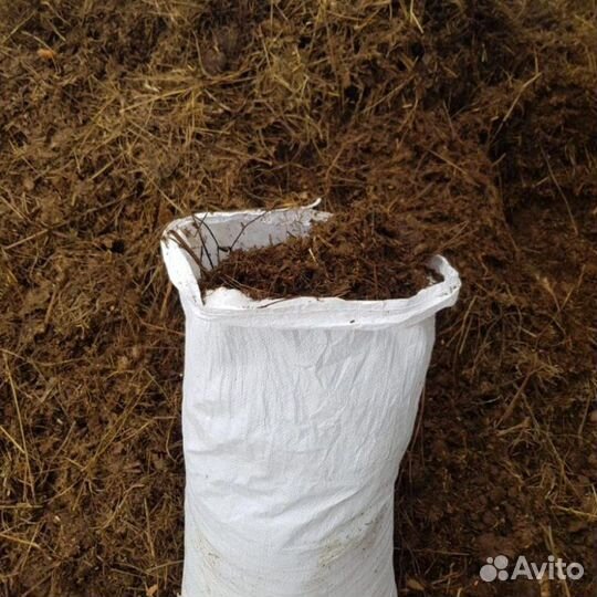 Купить урожайный грунт чернозём навоз