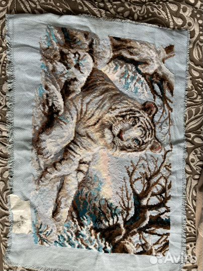 Вышивка готовая вышитая