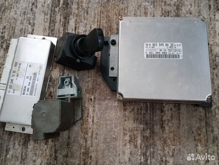 Блок управления двигателем Mercedes w202