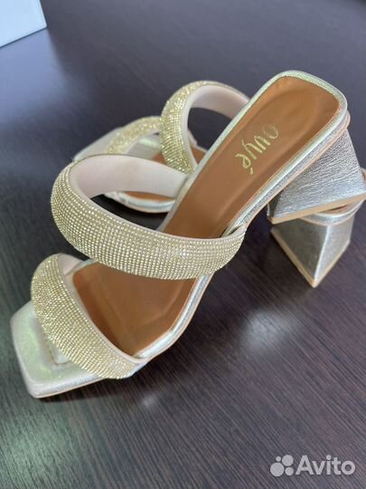 Босоножки размер 37,5-38 италия