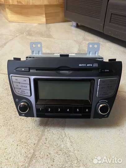 Магнитола штатная ix 35