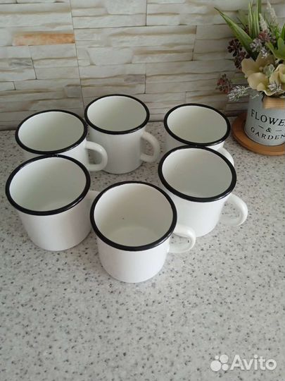 Эмалированная кружка