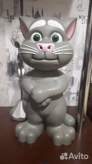 Говорящий Том с батарейками