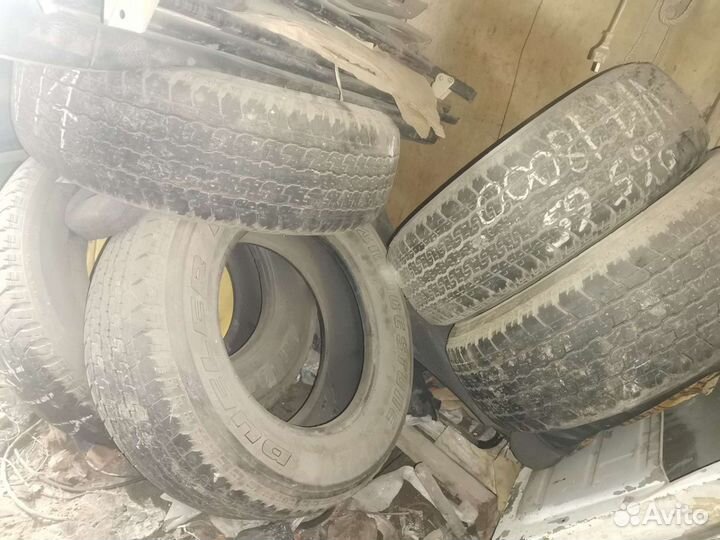 Bridgestone Dueler H/T 265/65 R17