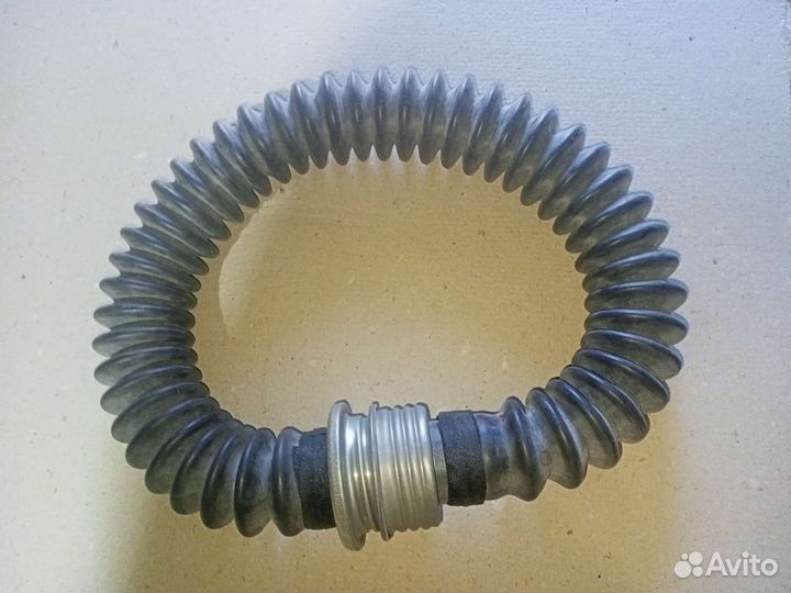 Трубка для противогаза