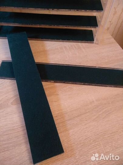 Стеллажи для моделей