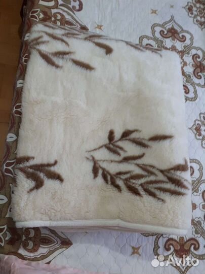 Одеяло шерстяное италия