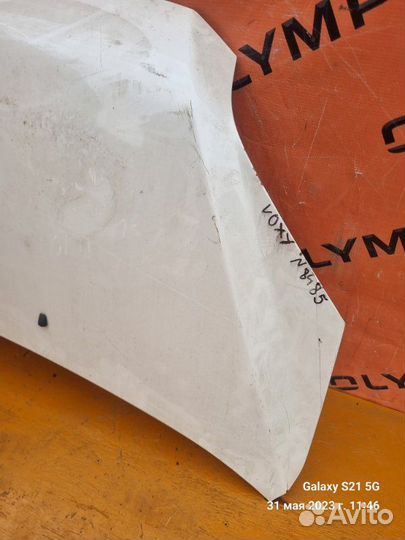 Капот Toyota Voxy AZR60 1AZ-FSE