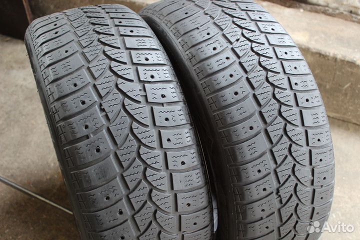 Tigar Sigura Stud 205/55 R16 94T