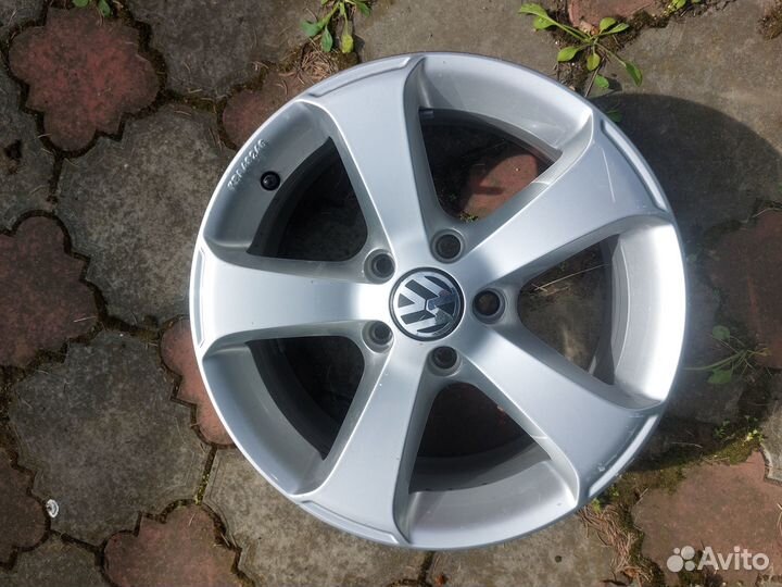Комплект литых дисков для Volkswagen Tiguan б/у