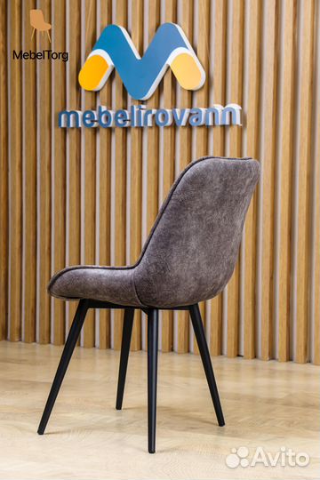 Мягкие велюровые кухонные стулья