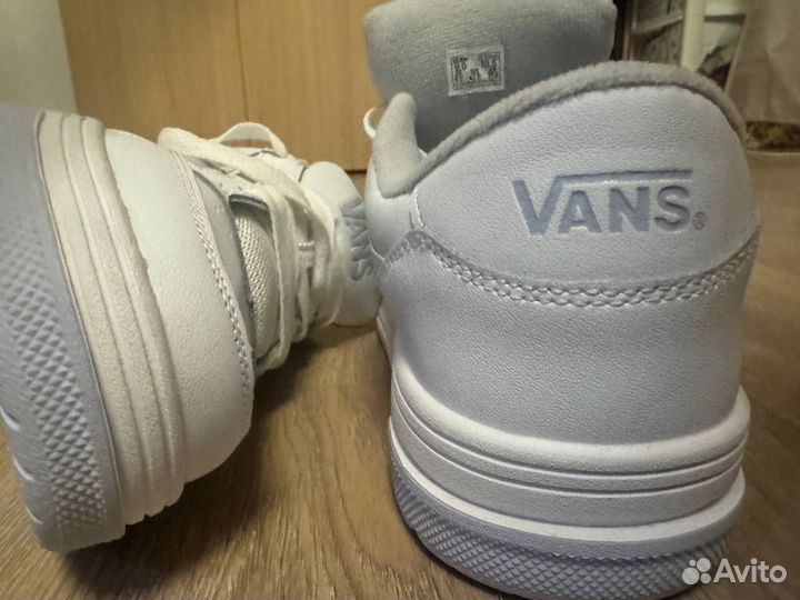 Кроссовки vans 42 размер