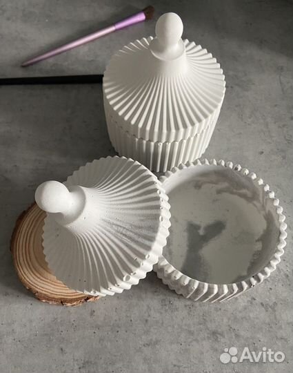 Шкатулки, кашпо