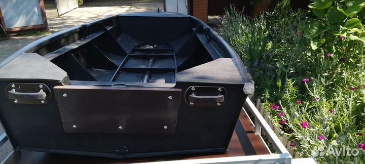 Лодка из пнд**