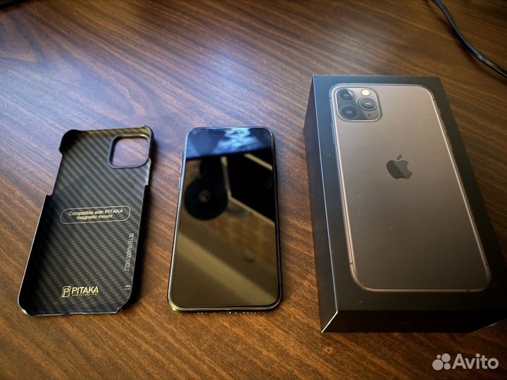 iPhone 11 Pro, 64 ГБ