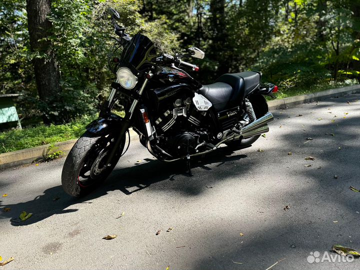 Yamaha V-Max 1200